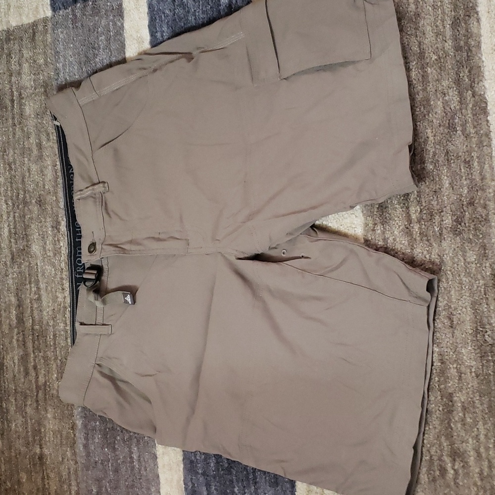 Prana 36' shorts.     *06